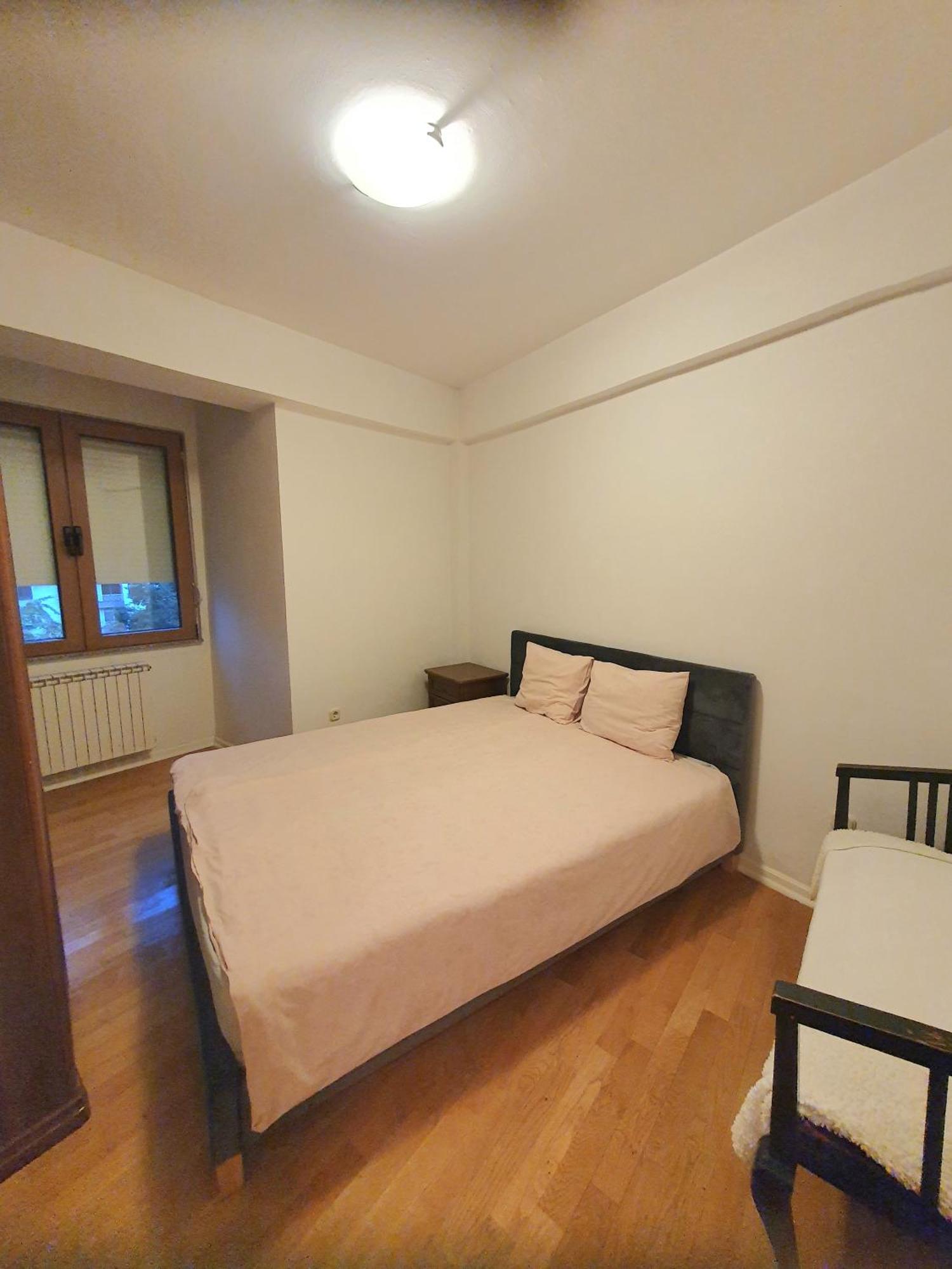 3 Bedroom Home With Parking Garage In The Heart Of Skopie Exterior foto